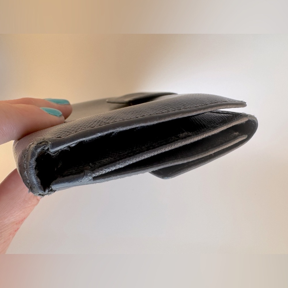 Prada Compact Bifold Wallet Saffiano W Coin Pocket Snap Closure Authentic EUC - Picture 4 of 12